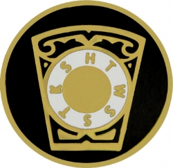 View Buying Options For The Royal Arch Mason Chapter Keystone Round Lapel Pin